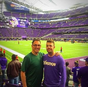 Meet your Posher, Eric